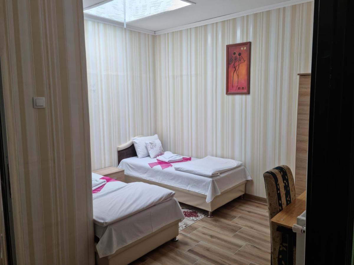 Garni Hotel Saradis Крушевац Екстер'єр фото