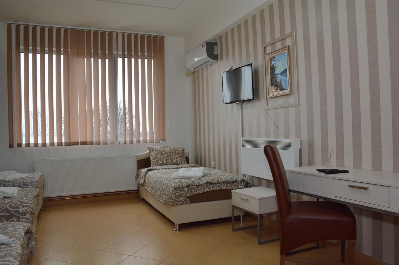 Garni Hotel Saradis Крушевац Екстер'єр фото