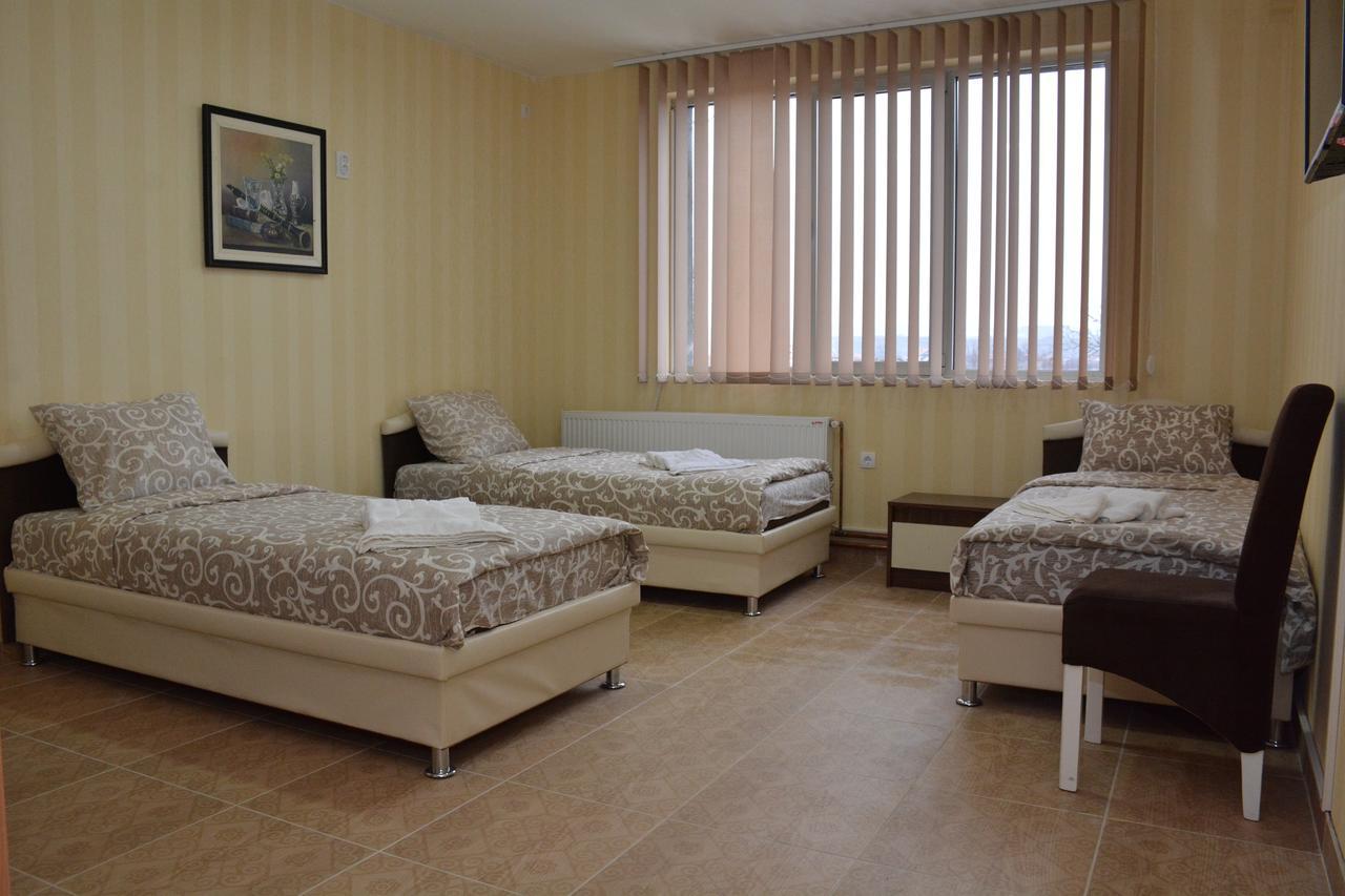Garni Hotel Saradis Крушевац Екстер'єр фото