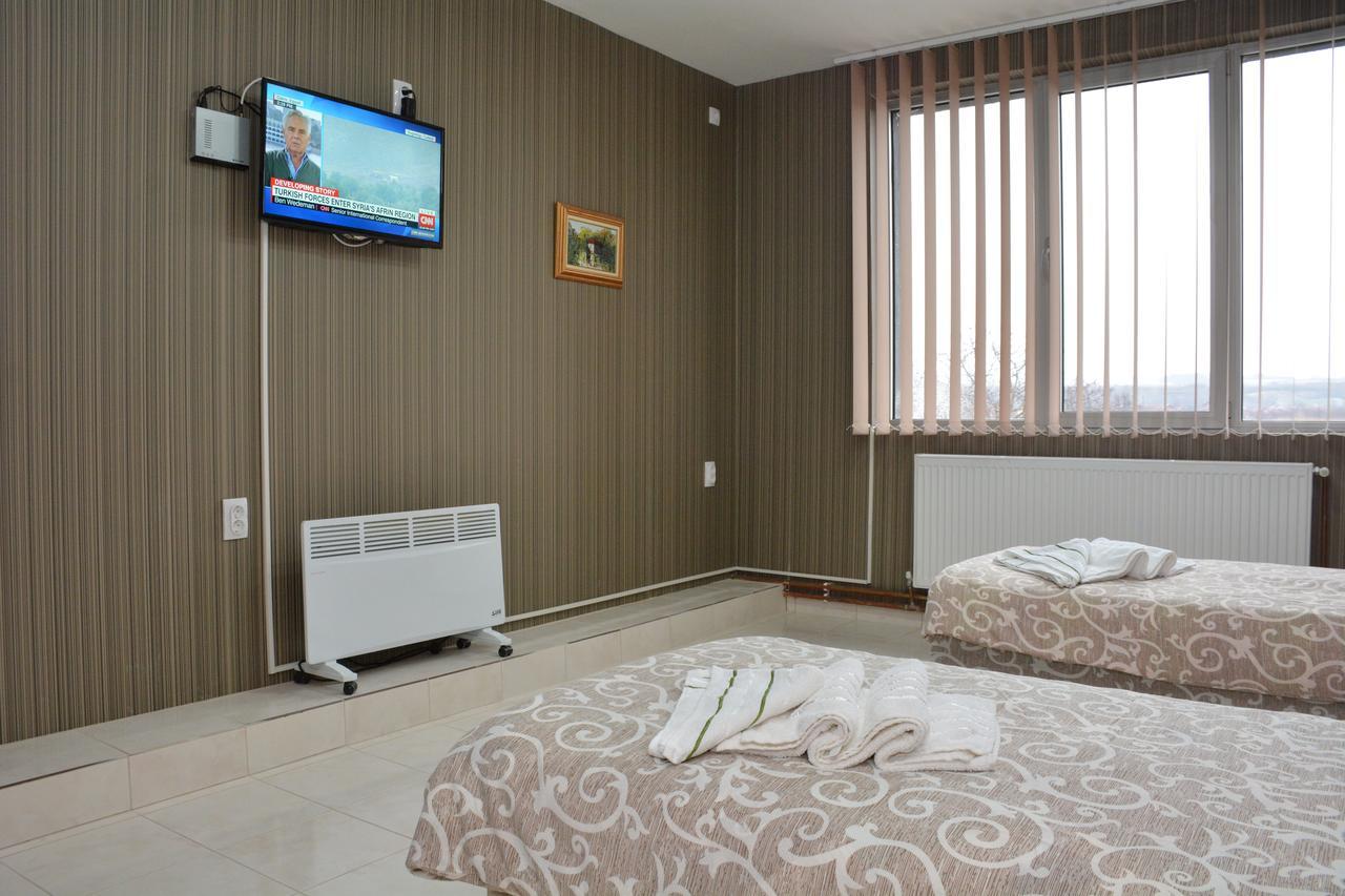 Garni Hotel Saradis Крушевац Екстер'єр фото