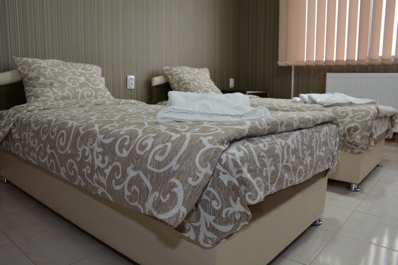 Garni Hotel Saradis Крушевац Екстер'єр фото