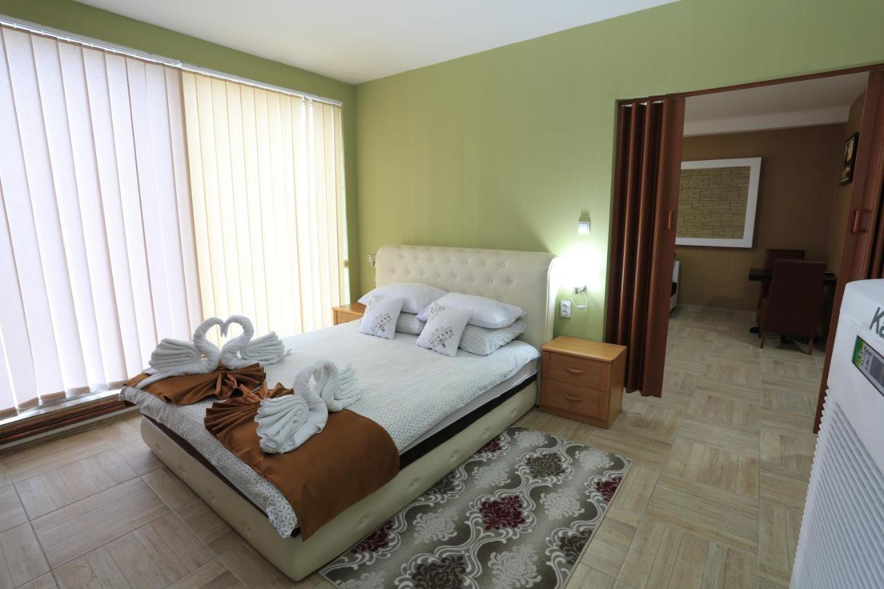 Garni Hotel Saradis Крушевац Екстер'єр фото